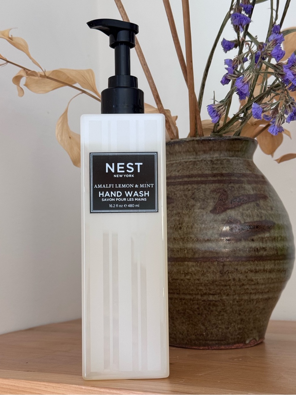 NEST NEW YORK
AMALFI LEMON & MINT
HAND WASH (Extra Large Size)